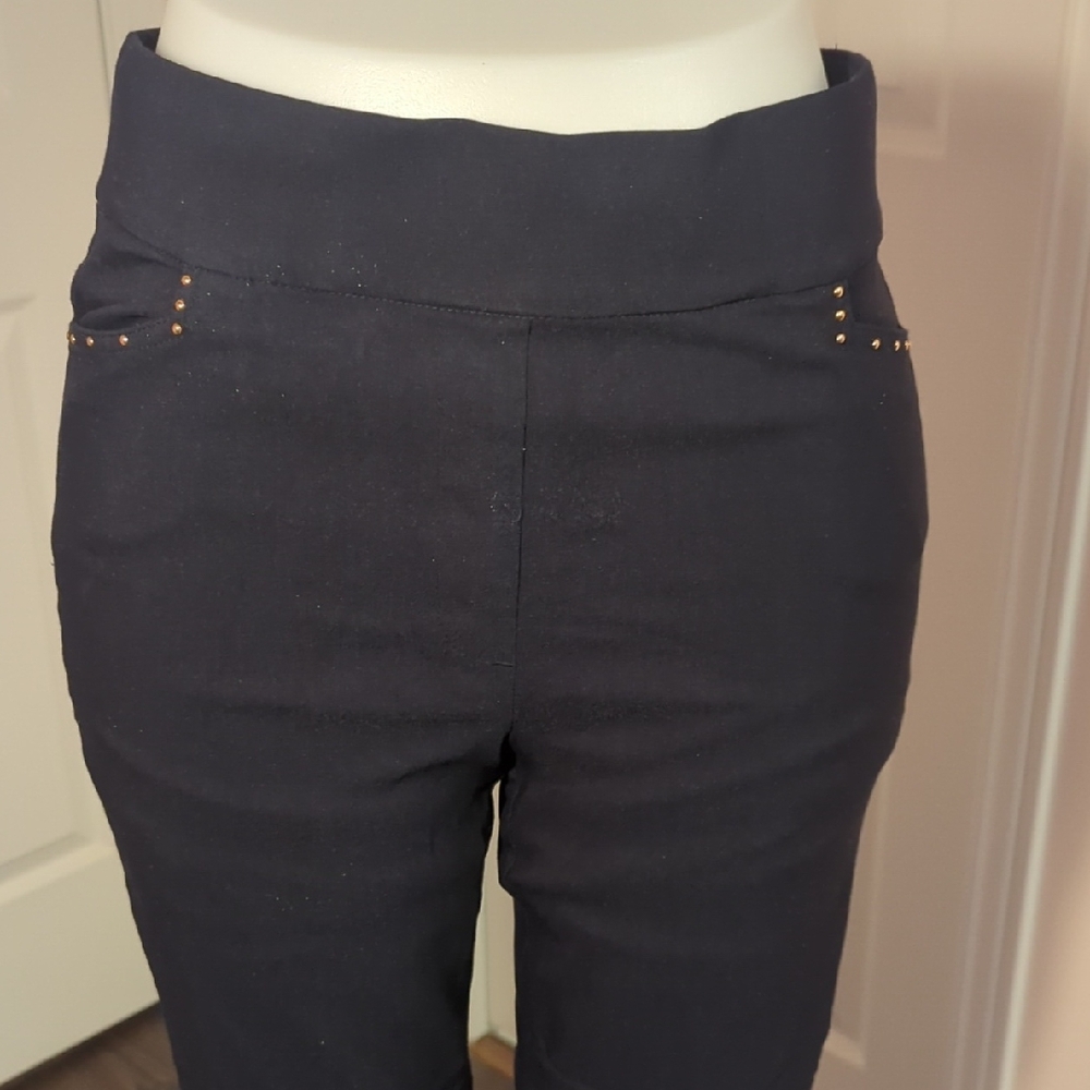 Melanie Lyne Black Mid-Waisted Full-on Pants with Stud Accents